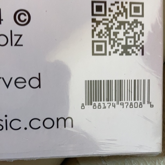 CD by singer songwriter Catherine Scholz - Picture 3 of 3